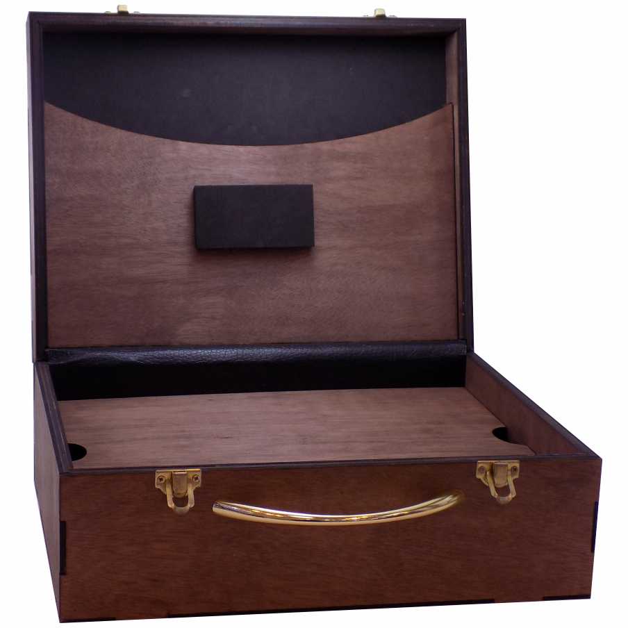 PORTAFOLIO DE MADERA CON HERRAJES DE LATÓN